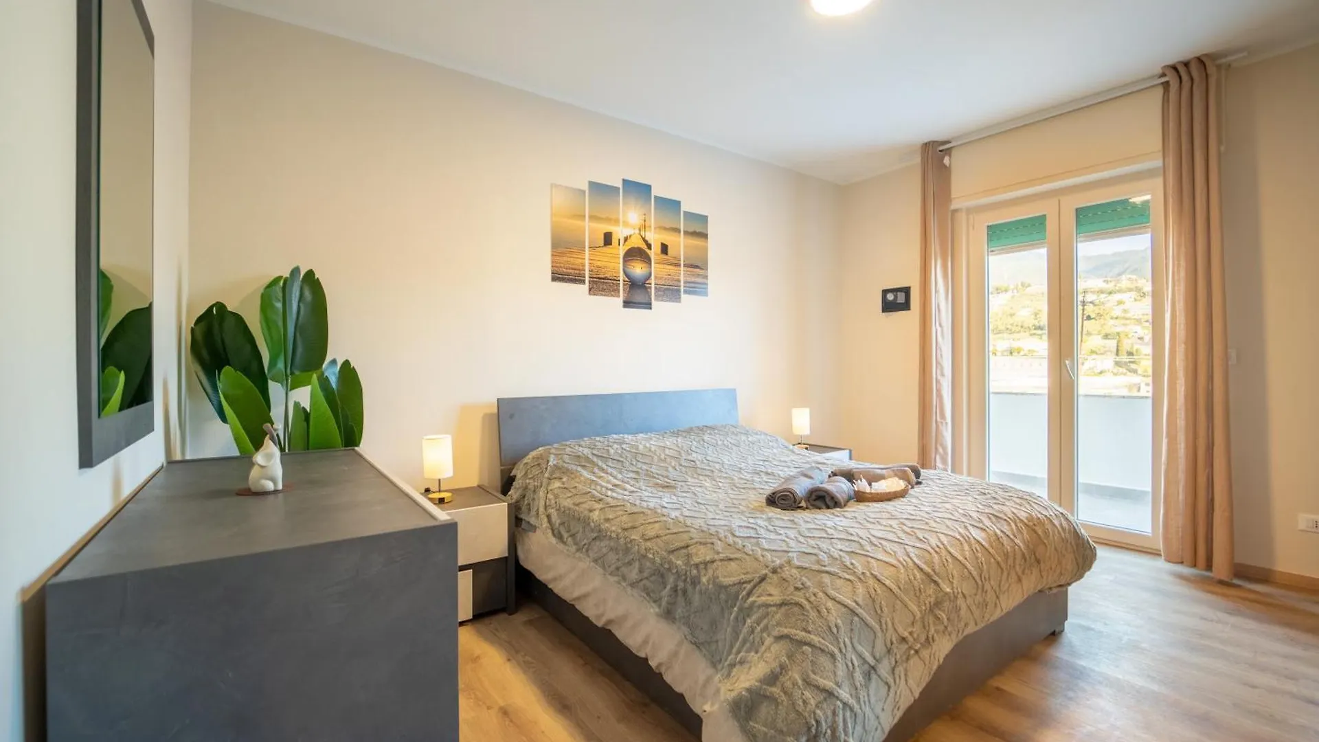 Apartamento The Secret Garden - Jacuzzi Privata E Relax A San Remo